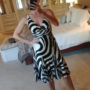 Stunning black + white Cocktail Dress